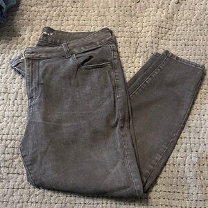 Old Navy Women's Black Skinny Jeans